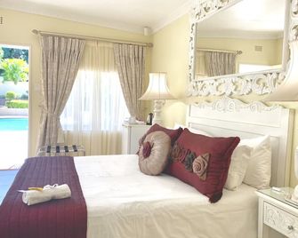 La Barune Guest House - Tzaneen - Schlafzimmer