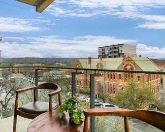The Soho Hotel - Adelaide - Balcony