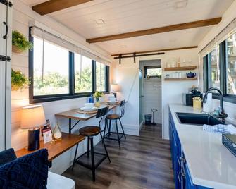 Elegant Container Tiny House Yellow & Blue - Waco - Kitchen