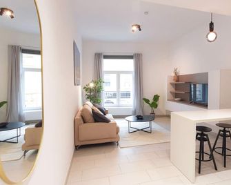 Origer Apartments - Luxembourg - Living room