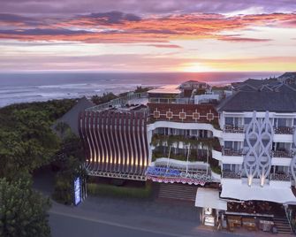 Aston Canggu Beach Resort - North Kuta