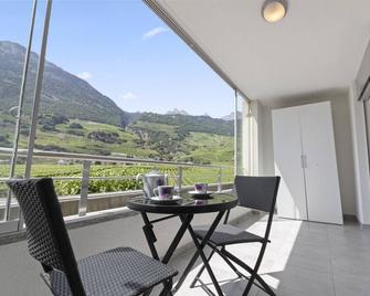 Détente Thermale à Saillon proche des bains, 4 personnes - Saillon - Balcon