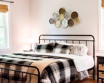 The Homeplace: Rural Retreat Near Memphis - Byhalia - Habitación