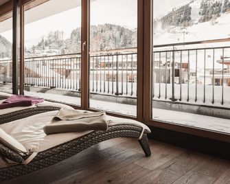 Anthony's Life&Style Hotel - Sankt Anton am Arlberg - Balcony