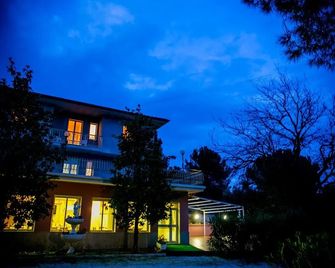 Primo Sole - Cupra Marittima - Building