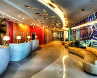 Ibis Styles Kuala Lumpur Fraser Business Park - Kuala Lumpur - Lobby