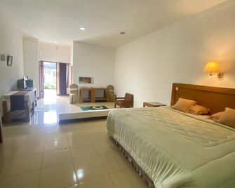Cherry Green Homestay - Medan - Bedroom