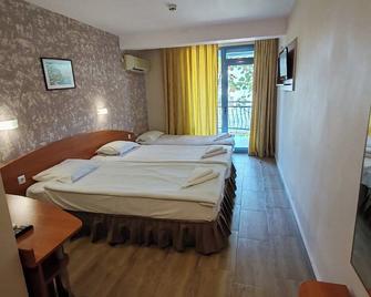 Paloma Hotel - Несебр - Спальня