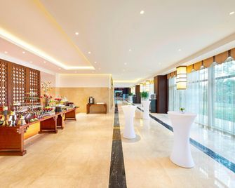 Four Points by Sheraton Danzhou - Danzhou - Lobby