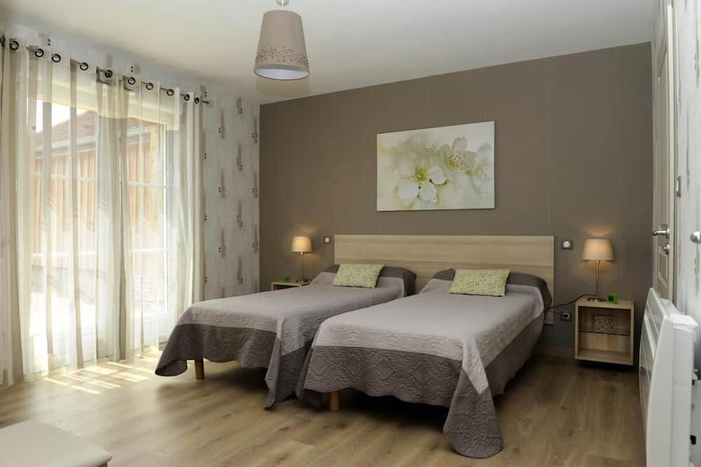 Le Manège - Creney-près-Troyes - Bedroom