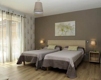 Le Manège - Creney-près-Troyes - Bedroom