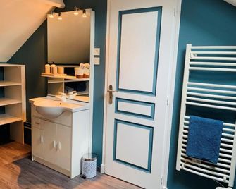 Appartement au style scandinave - pour deux personnes proche de Chartres - Luisant - Bedroom