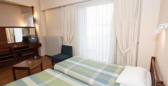 Hotel Alexandros - Volos - Schlafzimmer