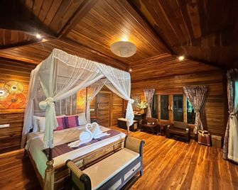 Viking Nature Resort - Ko Phi Phi