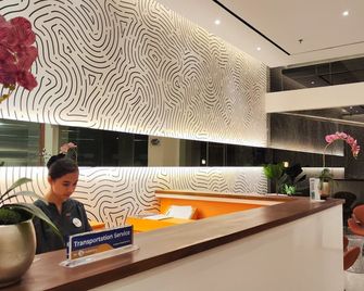 Zuri Express Lippo Cikarang - Bekasi - Recepção