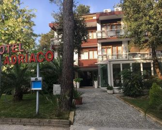 Hotel Adriaco - Grado - Edificio