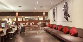 Dazzler by Wyndham Buenos Aires Maipu - Buenos Aires - Lobby