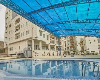 Classic Apartments by Casa Deyra - Lalitpur - Pool