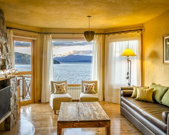 Lirolay Suites - Bariloche - Sala de estar