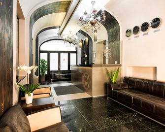 Carat Boutique Hotel - Budapest - Vestíbul