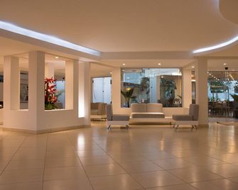 Hotel Tulija Palenque - Palenque - Salónek