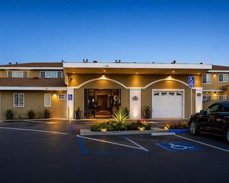 Kings Motel Inglewood - Inglewood - Building