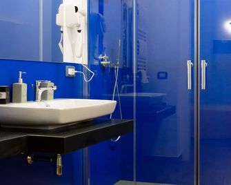 B&B Stella Maris Sciacca Centro - Sciacca - Badkamer