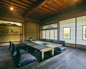 Kominka yado LOOF Oka no ie - Yamanashi - Jídelna