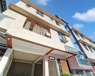 Hotel Jacs Inn - Guwahati - Building