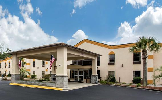 Quality Inn Surfside Myrtle Beach 81 1 2 4 Surfside Beach