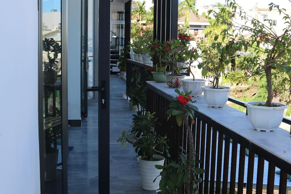 Green garden house - הוי אן - מרפסת