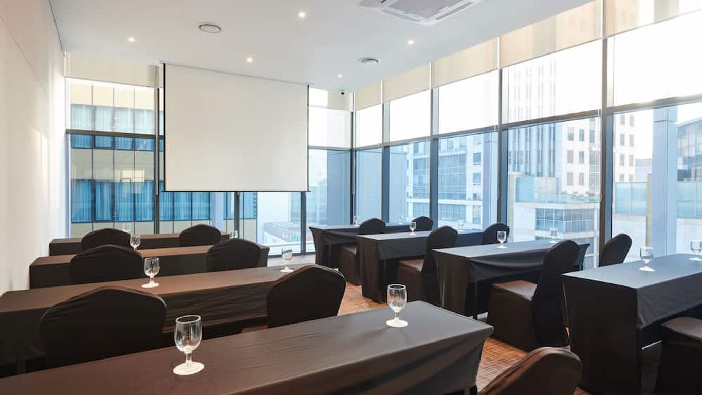 Stanford Hotel Myeongdong