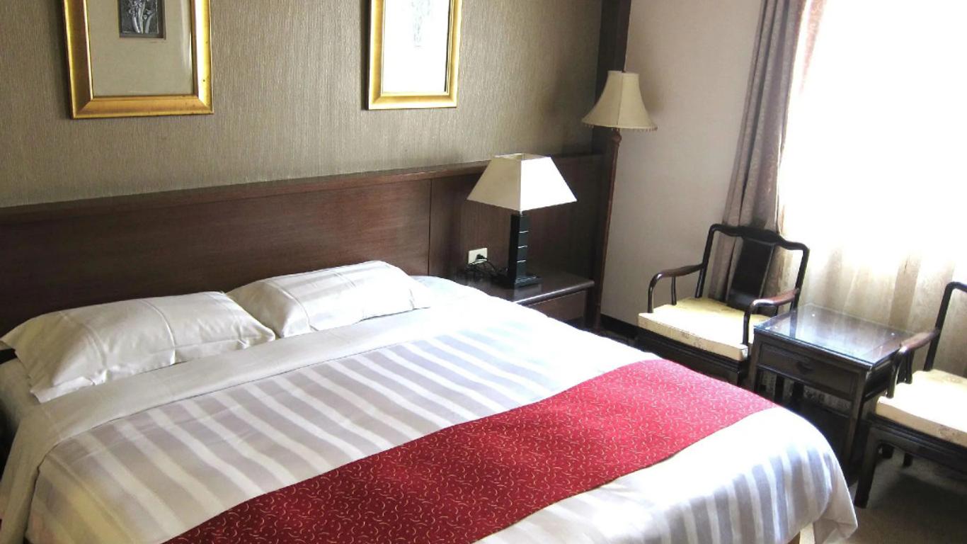 Dahshin Hotel