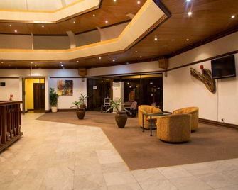 Elmina Beach Resort - Elmina - Lobby