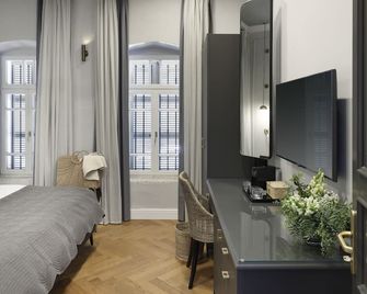 Allegro Neve Tzedek Boutique Suites with nearby shelter - By HOMY - Tel Aviv