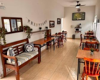 Hotel Veleiro - Sao Sebastiao
