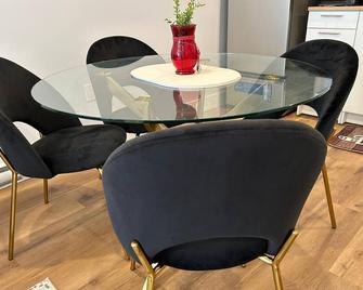 Abby's Place Fredericton - Fredericton - Dining room