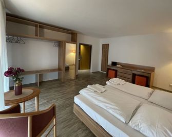 Eurotel am Main - Offenbach am Main - Bedroom