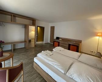 Eurotel am Main - אופנבך אם מיין - חדר שינה