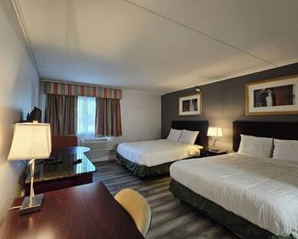 Center Street Value Inn - Auburn