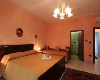 B&B La Villa - Presicce - Schlafzimmer