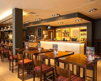 Premier Inn Dorchester-Dorset - Dorchester - Bar