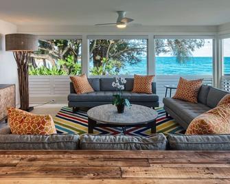 Haena Beach House Tvnc#1258 - Hanalei - Living room