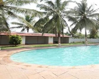 Collection O Kmm Kushi Resort - Bandipūr - Pool