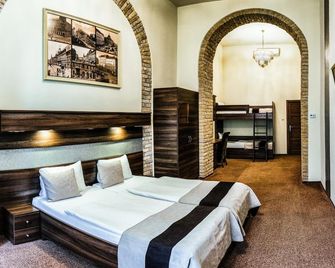 Sous44 - Budapest - Bedroom