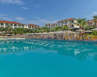 Akrathos Beach Hotel - Ouranoupoli - Pool
