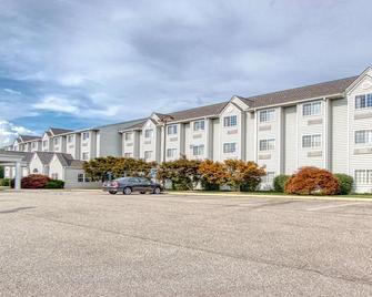 SureStay Hotel by Best Western Christiansburg Blacksburg - Christiansburg - Building