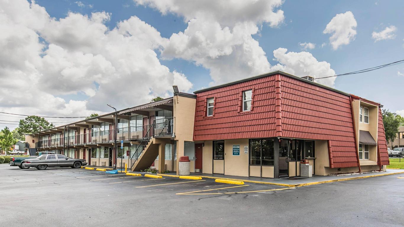 Econo Lodge Tallahassee North