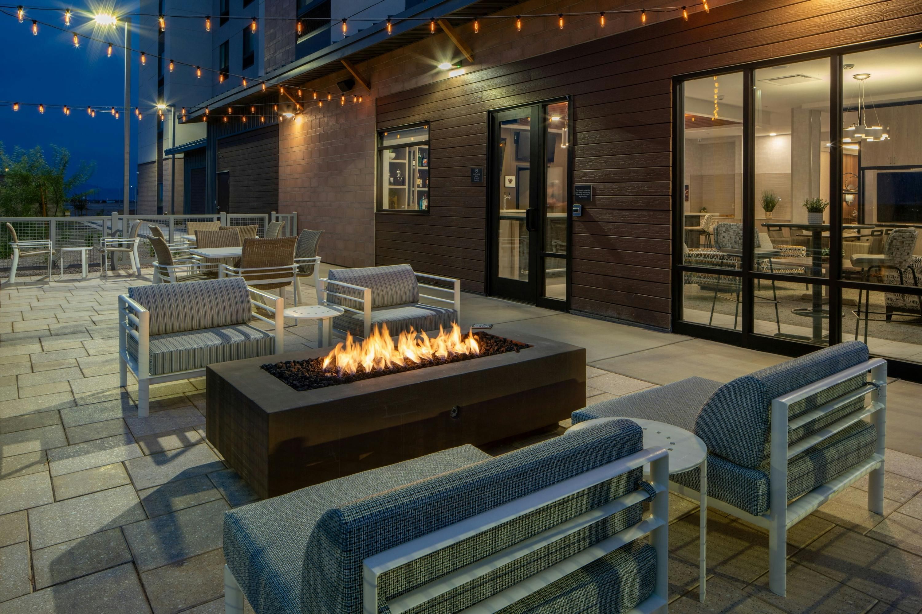 TownePlace by Marriott Suites Surprise Prasada - Surprise - Patio