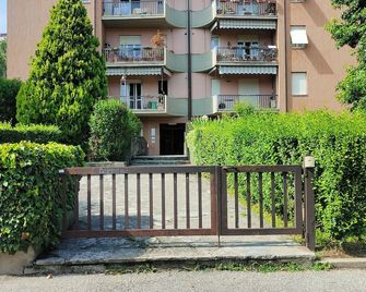 Maryhouse Bergamo - Bérgamo - Edificio